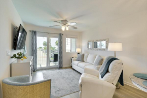 Beachfront Condo with Balcony in Gulf Shores!